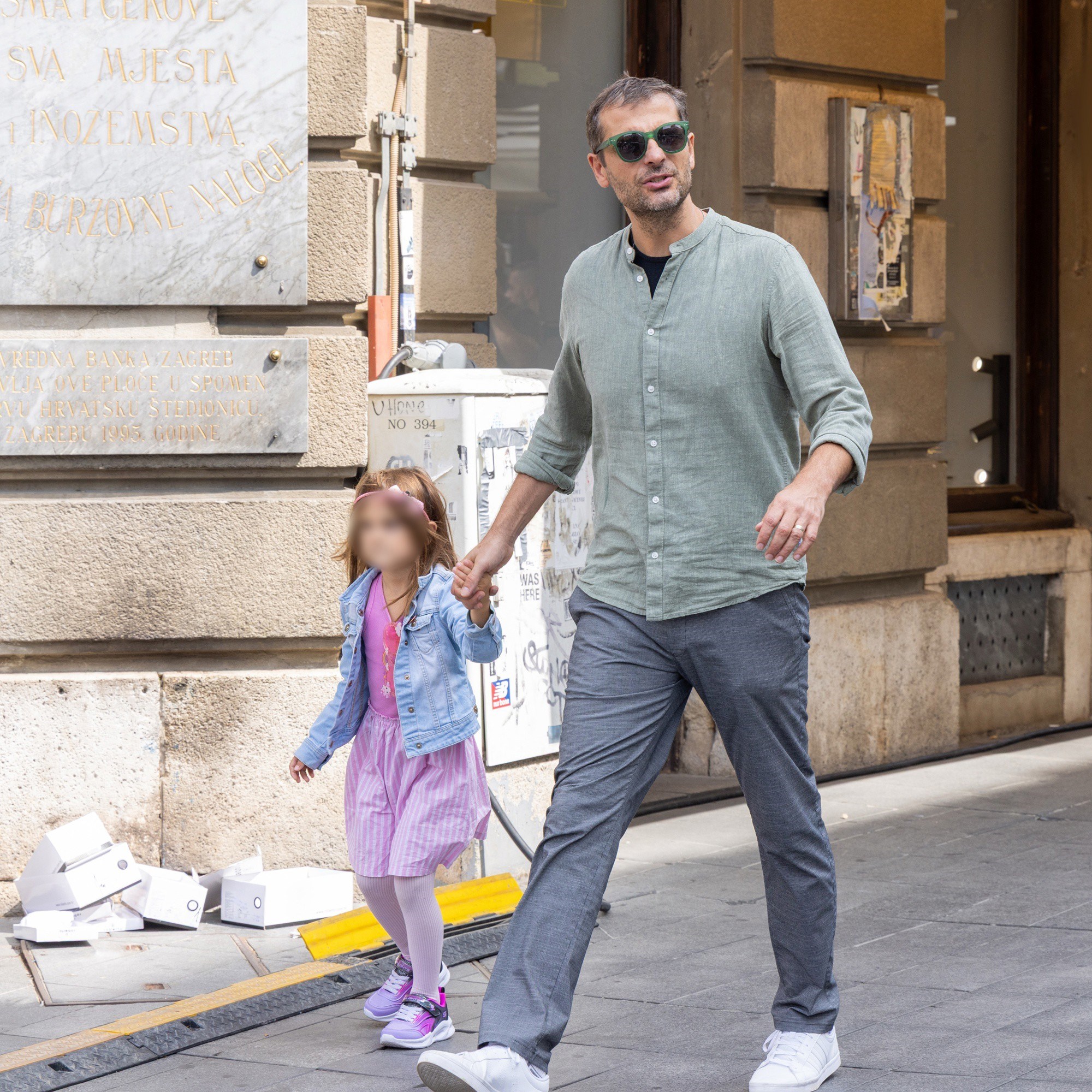 Robert Kurbaša s kćeri 