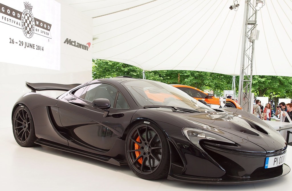 McLaren P1

