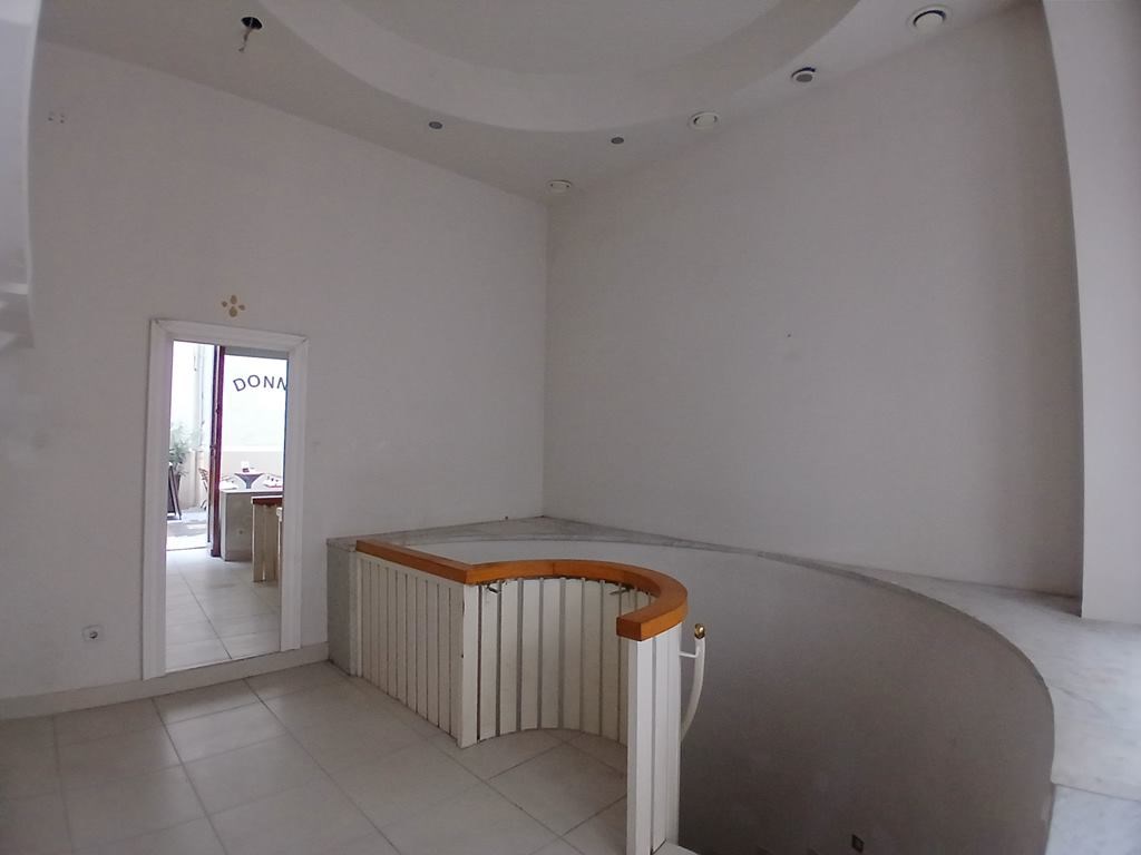 Grad:
ZAGREB
Adresa:
PROLAZ SESTARA BAKOVIĆ 1
Površina (m2):
46,30
Položaj nekretnine:
prizemlje i podrum ulične zgrade
Početna mjesečna neto zakupnina:
536,80 EUR
Jamčevina:
1.610,40 EUR
Predložena djelatnost:
dopuštene propisima (izuzev pružanja usluge smještaja)
Razred oznaka en. certfikata:
E/F
Datum i vrijeme pregleda poslovnih prostora:
14.10.2025. 10:15 – 10:45