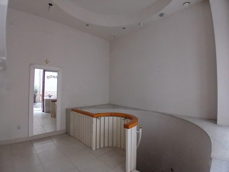 Grad:
ZAGREB
Adresa:
PROLAZ SESTARA BAKOVIĆ 1
Površina (m2):
46,30
Položaj nekretnine:
prizemlje i podrum ulične zgrade
Početna mjesečna neto zakupnina:
536,80 EUR
Jamčevina:
1.610,40 EUR
Predložena djelatnost:
dopuštene propisima (izuzev pružanja usluge smještaja)
Razred oznaka en. certfikata:
E/F
Datum i vrijeme pregleda poslovnih prostora:
14.10.2025. 10:15 – 10:45