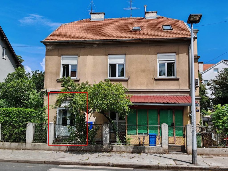 Grad:
ZAGREB
Adresa:
DRAGUTINA RAKOVCA 17
Površina (m2):
8,80
Položaj nekretnine:
prizemlje ulične zgrade
Početna mjesečna neto zakupnina:
95,92 EUR
Jamčevina:
287,76 EUR
Predložena djelatnost:
dopuštene propisima (izuzev pružanja usluge smještaja)
Razred oznaka en. certfikata:
F/G
Datum i vrijeme pregleda poslovnih prostora:
13.10.2025. 09:30 – 10:00