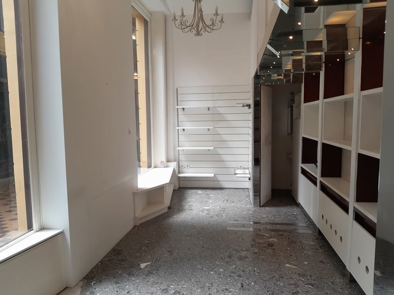 Grad:
ZAGREB
Adresa:
ILICA 5
Površina (m2):
21,76
Položaj nekretnine:
prizemlje ulične zgrade
Početna mjesečna neto zakupnina:
559,23 EUR
Jamčevina:
1.677,69 EUR
Predložena djelatnost:
dopuštene propisima (izuzev pružanja usluge smještaja)
Razred oznaka en. certfikata:
F/B
Datum i vrijeme pregleda poslovnih prostora:
14.10.2025. 09:30 – 10:00