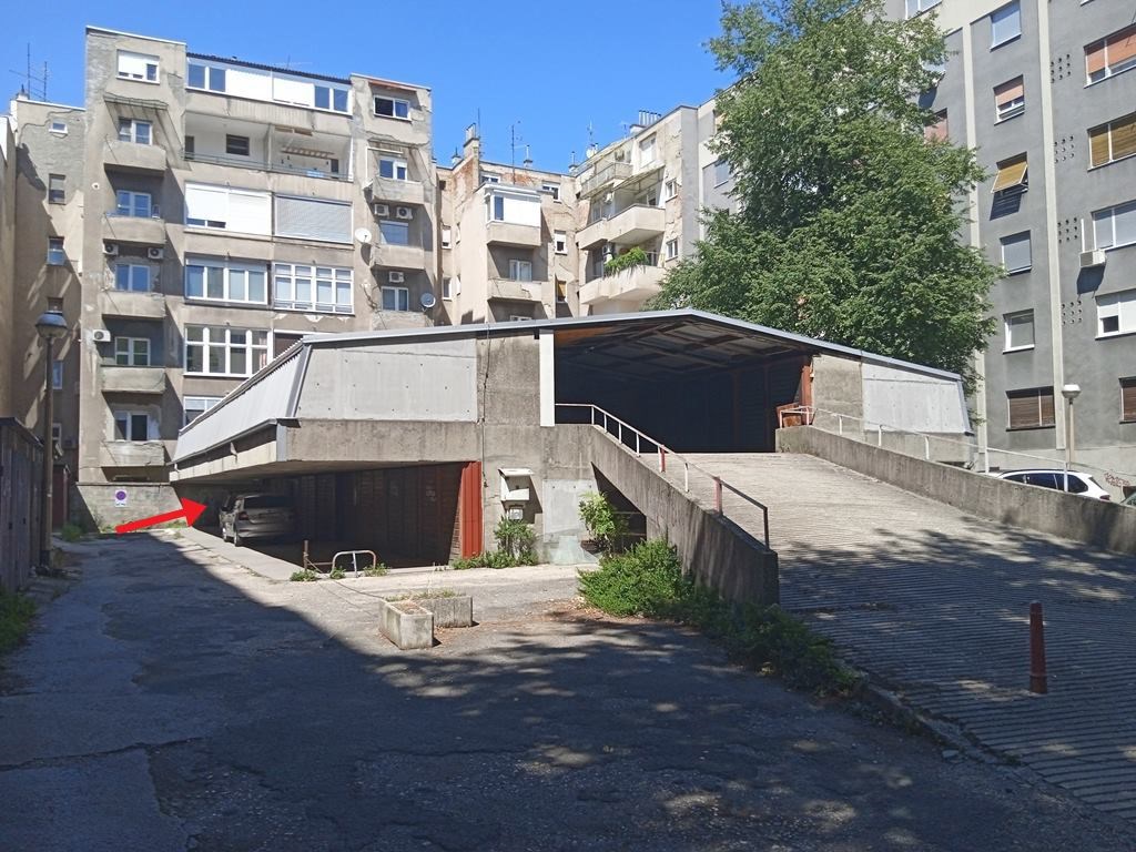 Grad:
ZAGREB
Adresa:
KNEZA DOMAGOJA 10
Površina (m2):
12,00
Položaj nekretnine:
garaža br. 28
Početna mjesečna neto zakupnina:
37,20 EUR
Jamčevina:
111,60 EUR
Predložena djelatnost:
garaža
Razred oznaka en. certfikata:
/
Datum i vrijeme pregleda poslovnih prostora:
13.10.2025. 11:00 – 11:15