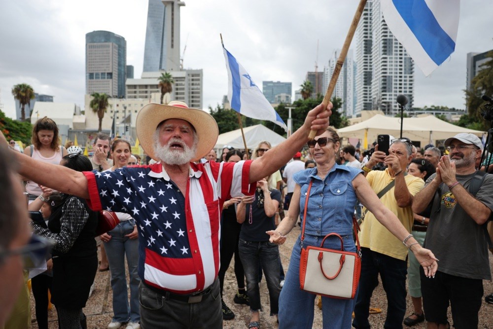 Veselje i slavlje u Tel Avivu