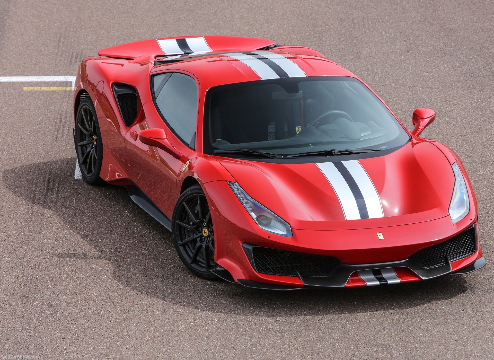 Ferrari 488 Pista