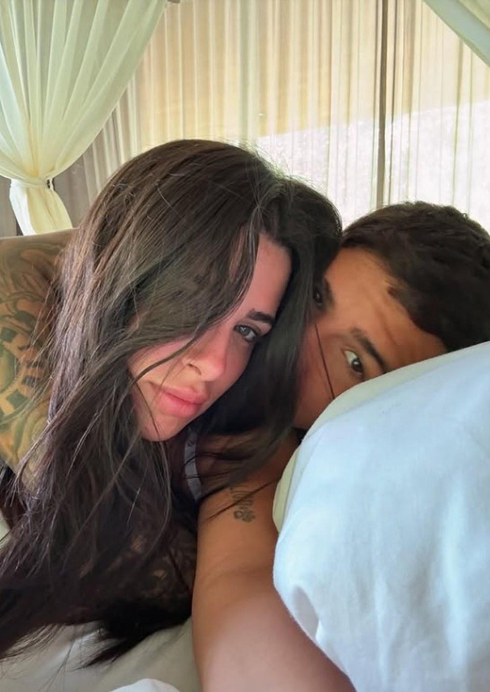 Valentina Cervantes i Enzo Fernadez