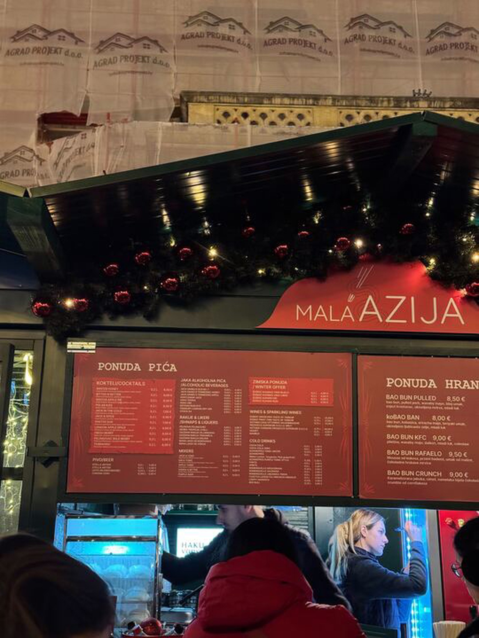 Trg bana Josipa Jelačića