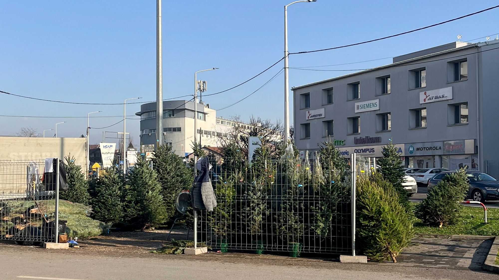 Ispred Kauflanda na Zagrebačkoj cesti