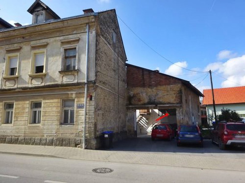 DUGA RESA - JOSEFA JERUSALEMA 1 (STAN 0157)*
Redni broj: 17
Površina (m2):
26,92
Početna cijena nekretnine:
22.800,00 EUR
Jamčevina:
2.280,00 EUR