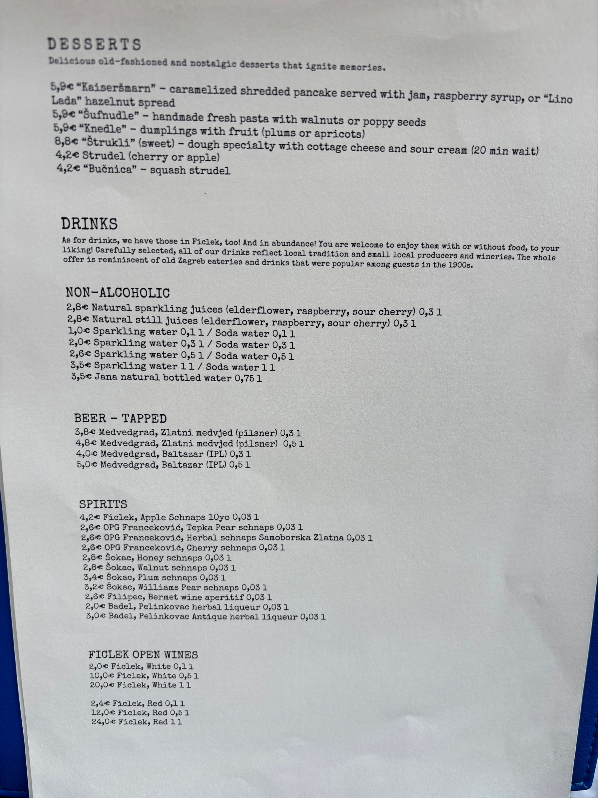 U ovom malom lokalu pojela sam odličan gablec. Nude prava, starinska jela