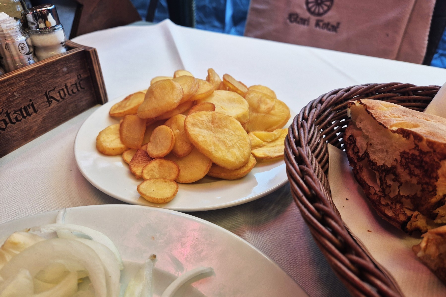 Imaju najbolji roštilj u Zagrebu. Bez rezervacije nema šanse da ulovite slobodan stol