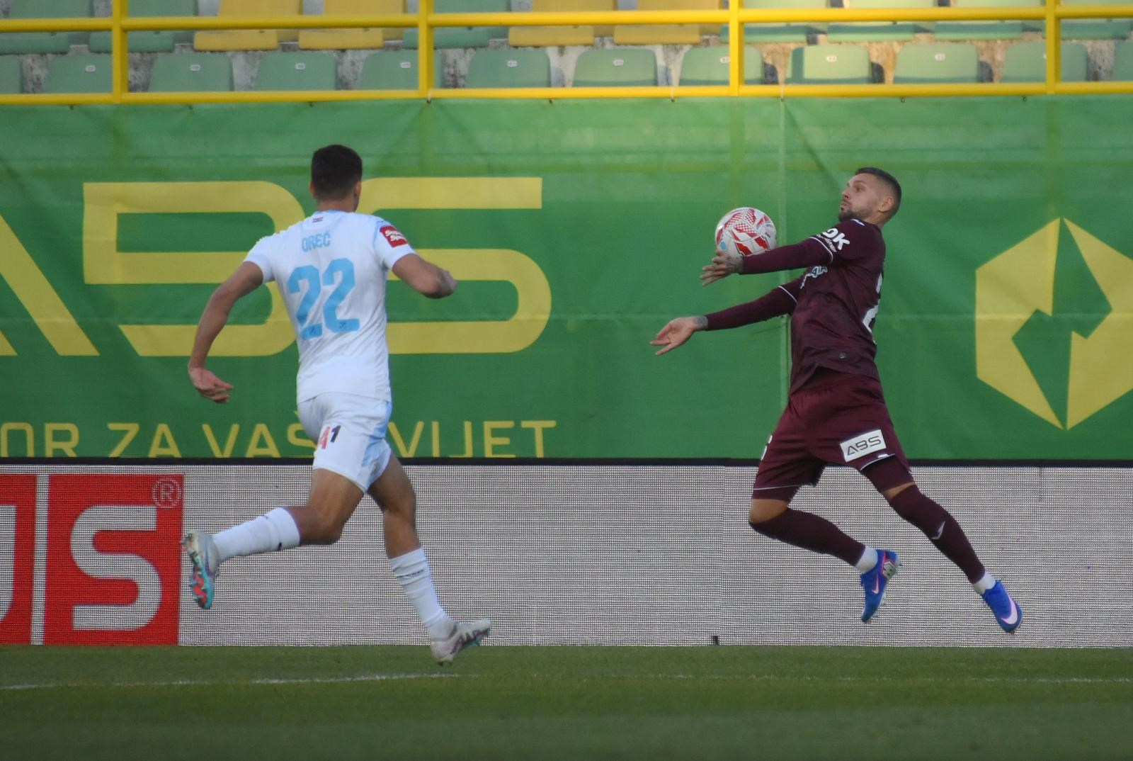 Rijeka skočila na treće mjesto pobjedom u utakmici koja je počela prošle godine