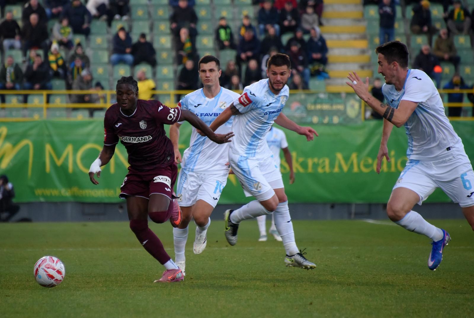 Rijeka skočila na treće mjesto pobjedom u utakmici koja je počela prošle godine