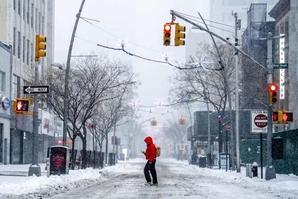 FOTO Snježna oluja u SAD-u, raste broj mrtvih. Izvanredno stanje u dvadesetak država