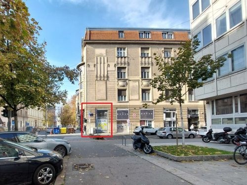 ZAGREB
Adresa:
BOŠKOVIĆEVA 3 / PETRINJSKA 22
Površina (m2):
28,24
Položaj nekretnine:
prizemlje i galerija ulične zgrade