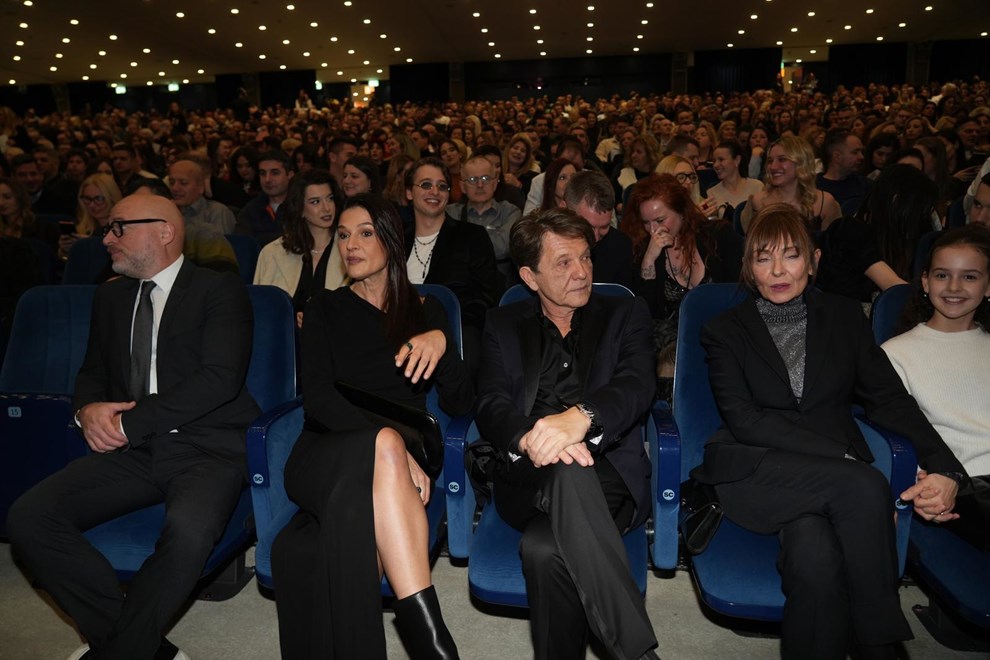 Maja Bjelogrlić, Dragan Bjelogrlić