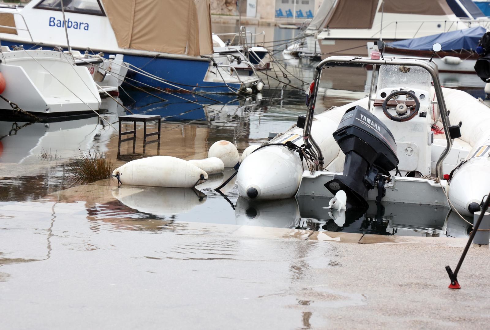 Poplavljeni šibenski Dolac