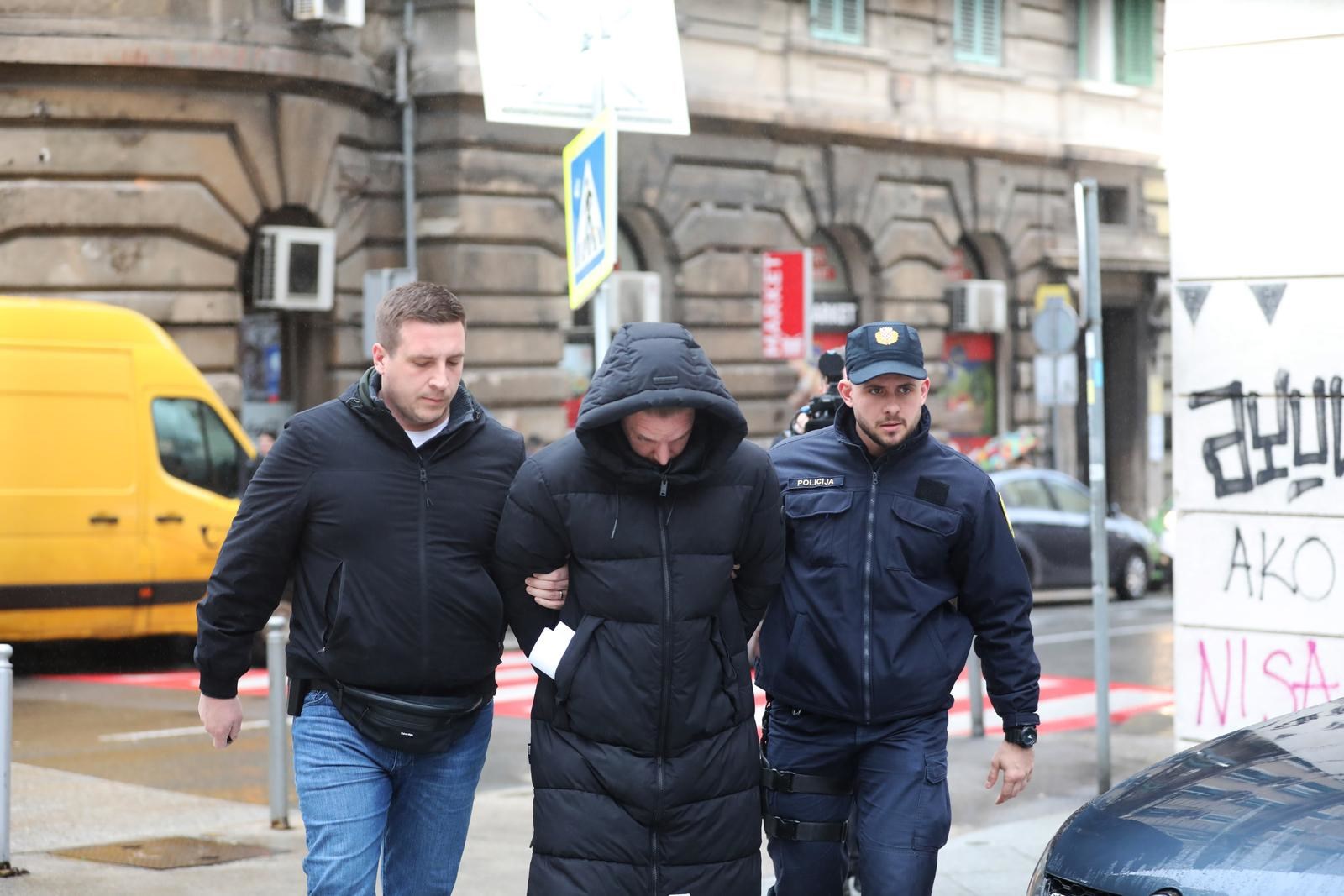 FOTO Maneken DiCaprio i partnerica u lisicama dovedeni u USKOK