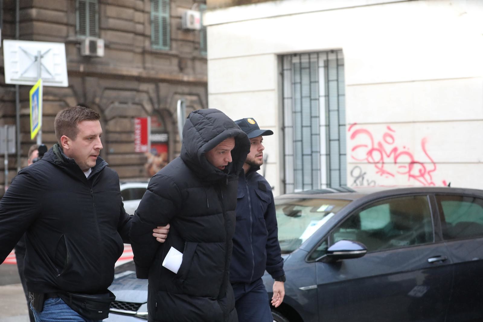 FOTO Maneken DiCaprio i partnerica u lisicama dovedeni u USKOK