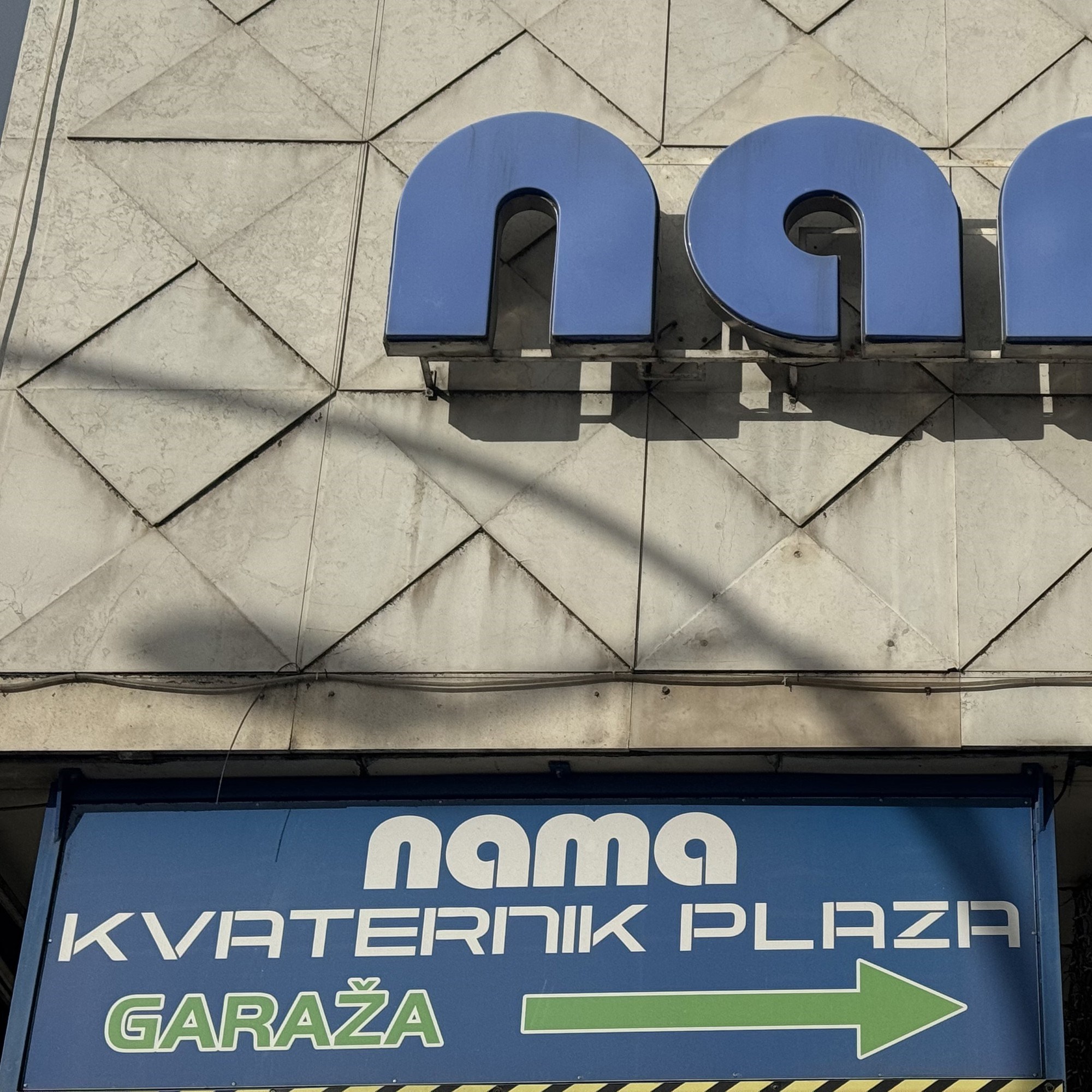 Što je s Namom na Kvatriću? "Za sada nastavlja raditi, ali ide na prodaju"