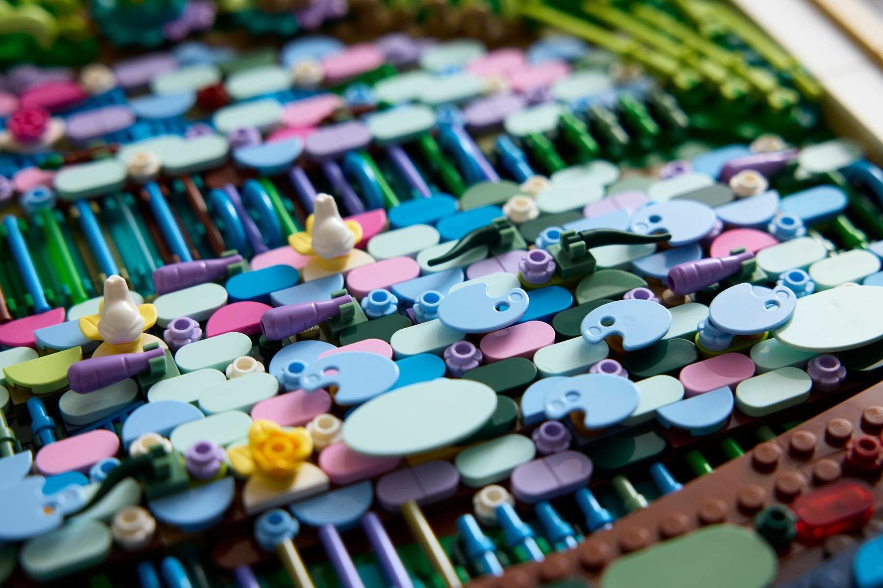 LEGO je napravio Monetovu sliku od 3179 kockica i ljudi su oduševljeni