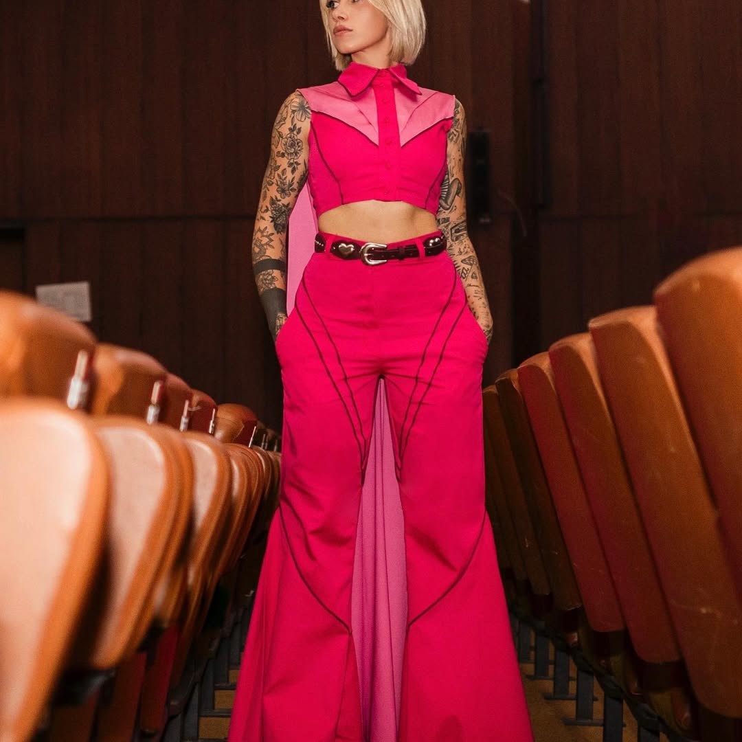 Stela Rade, Harmonikom po svijetu