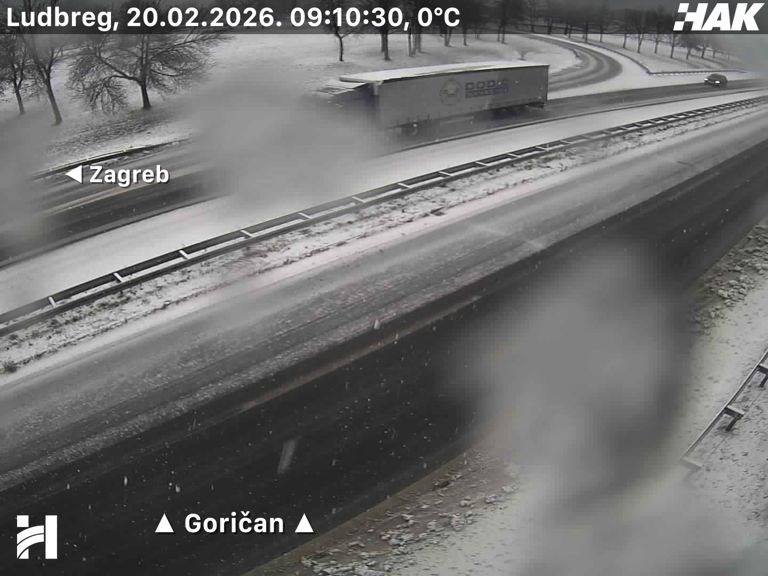 FOTO Na sjeveru Hrvatske pao snijeg