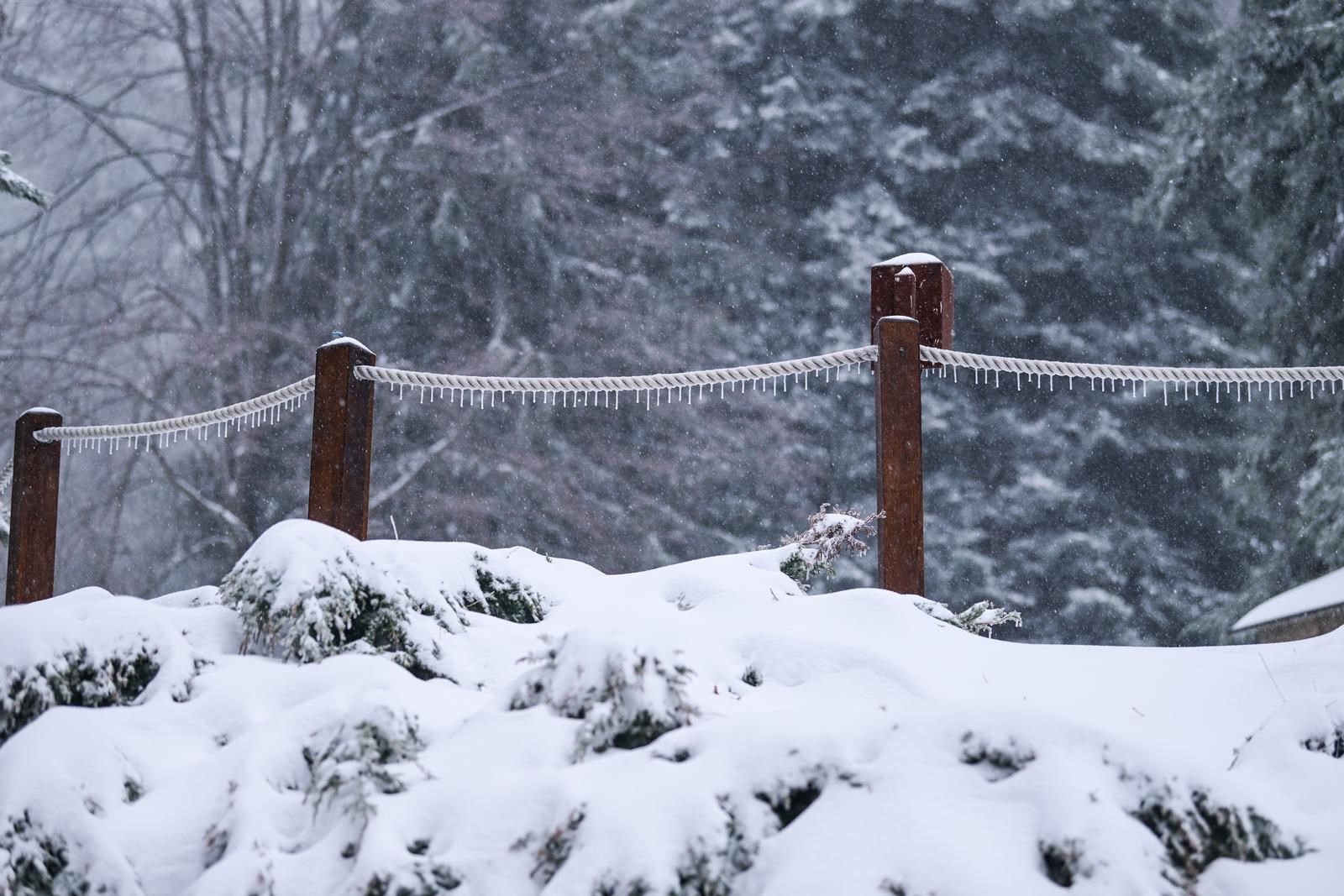 FOTO Na Sljemenu je pao snijeg