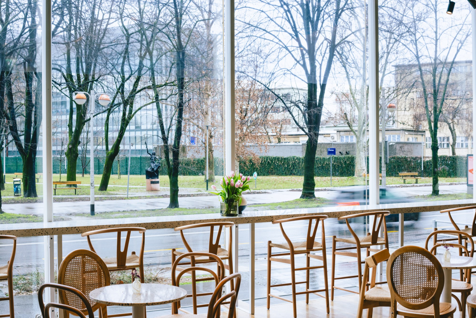 FOTO Na Savskoj cesti u Zagrebu otvorio se novi fora bar. Posjetili smo ga