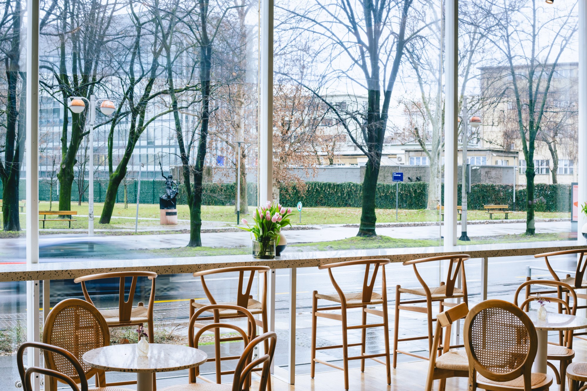 FOTO Na Savskoj cesti u Zagrebu otvorio se novi fora bar. Posjetili smo ga