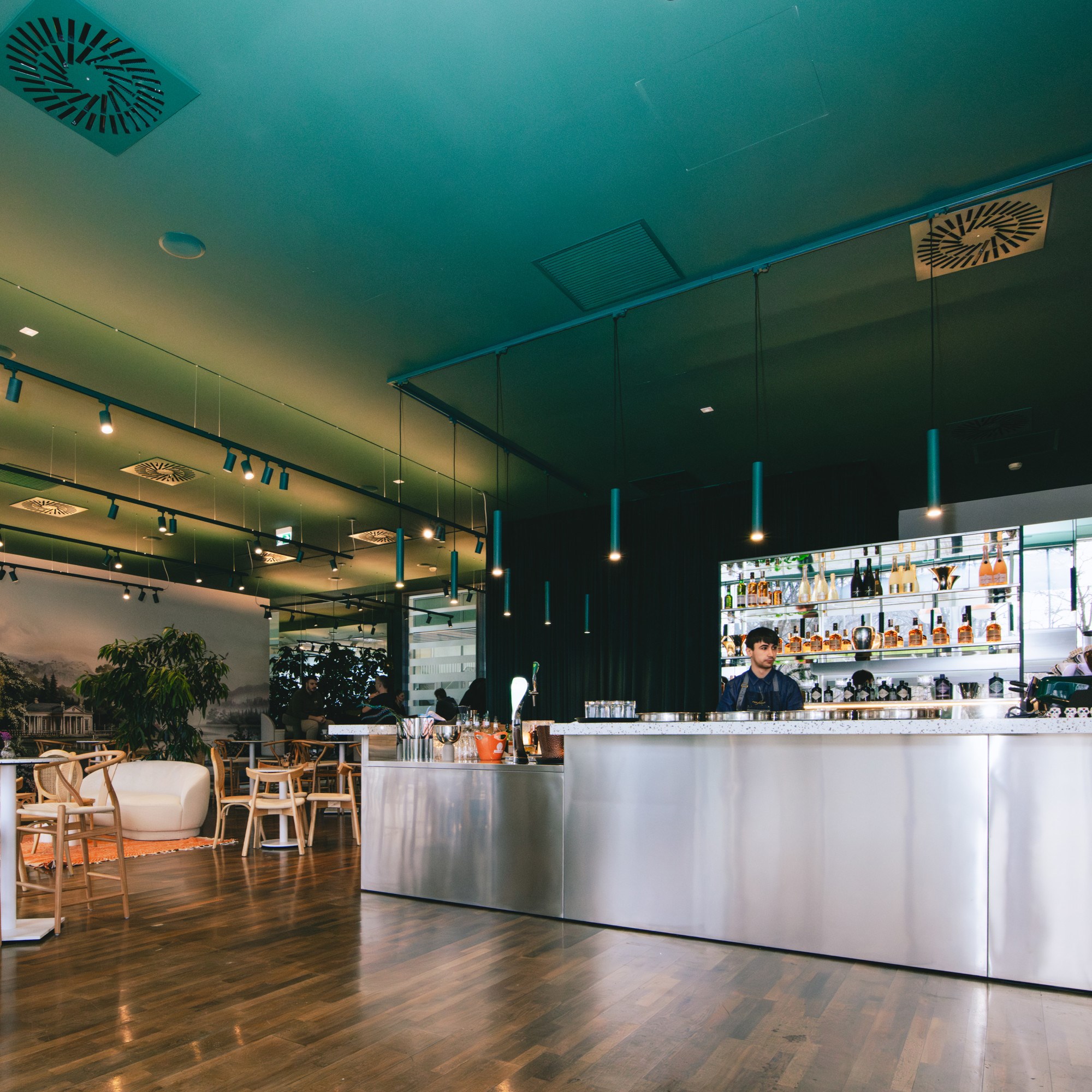 FOTO Na Savskoj cesti u Zagrebu otvorio se novi fora bar. Posjetili smo ga