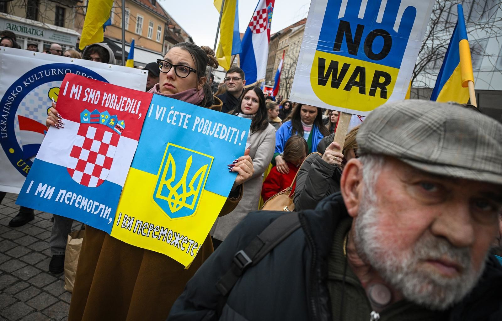 FOTO Skup podrške Ukrajini u Zagrebu. Medved: Hrvatska je uz vas