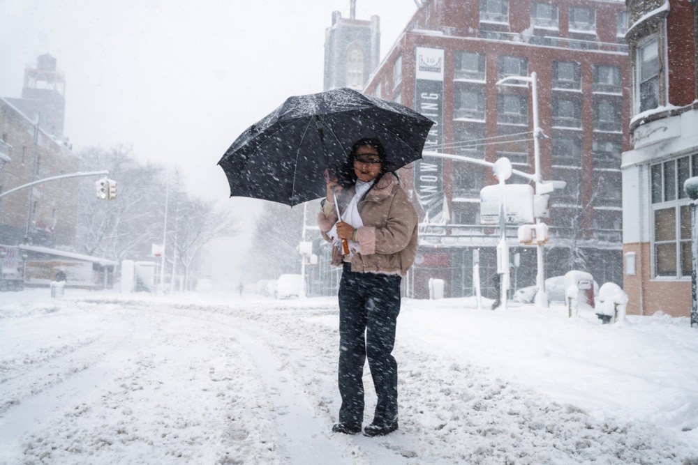 FOTO New York je zameo snijeg