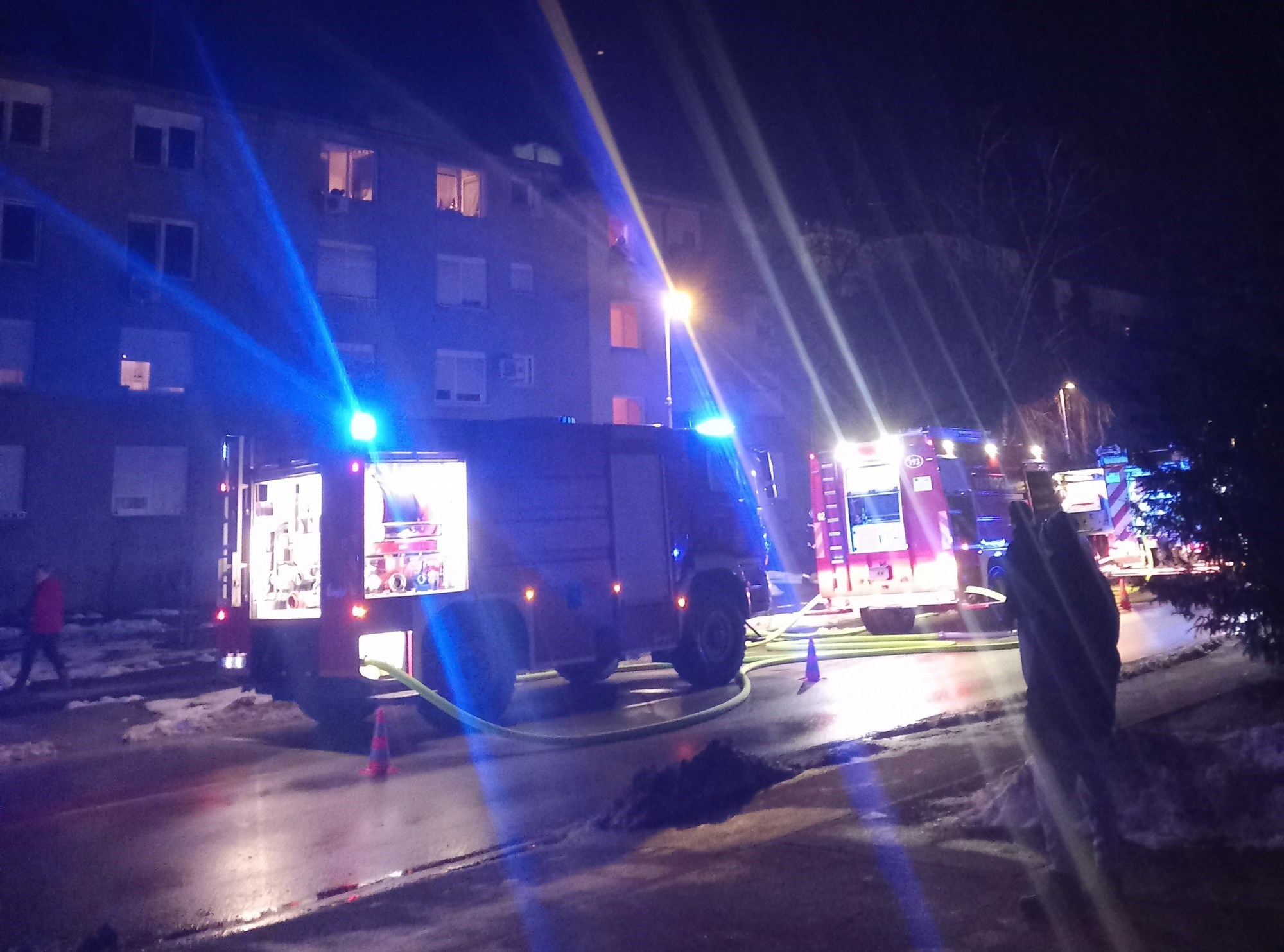 FOTO Gori stan u Varaždinu