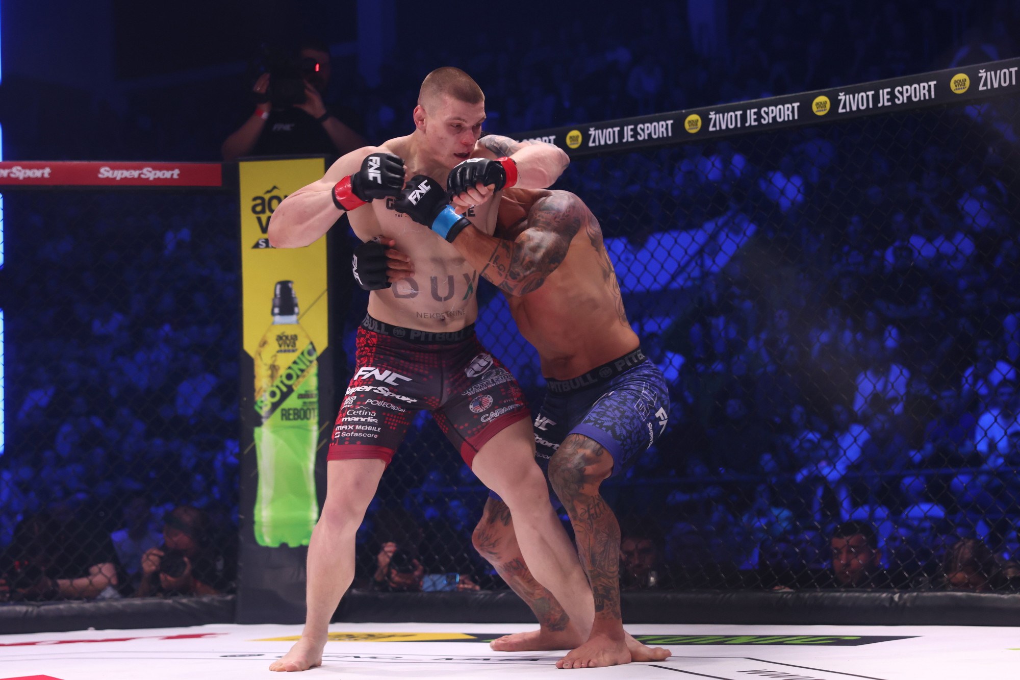 Bojković pobijedio nakon dva poraza. Hrvatski talenti oduševili na FNC-u u Brodu