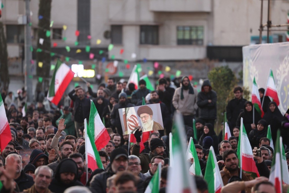 VIDEO I FOTO Neki u Iranu slave, drugi plaču