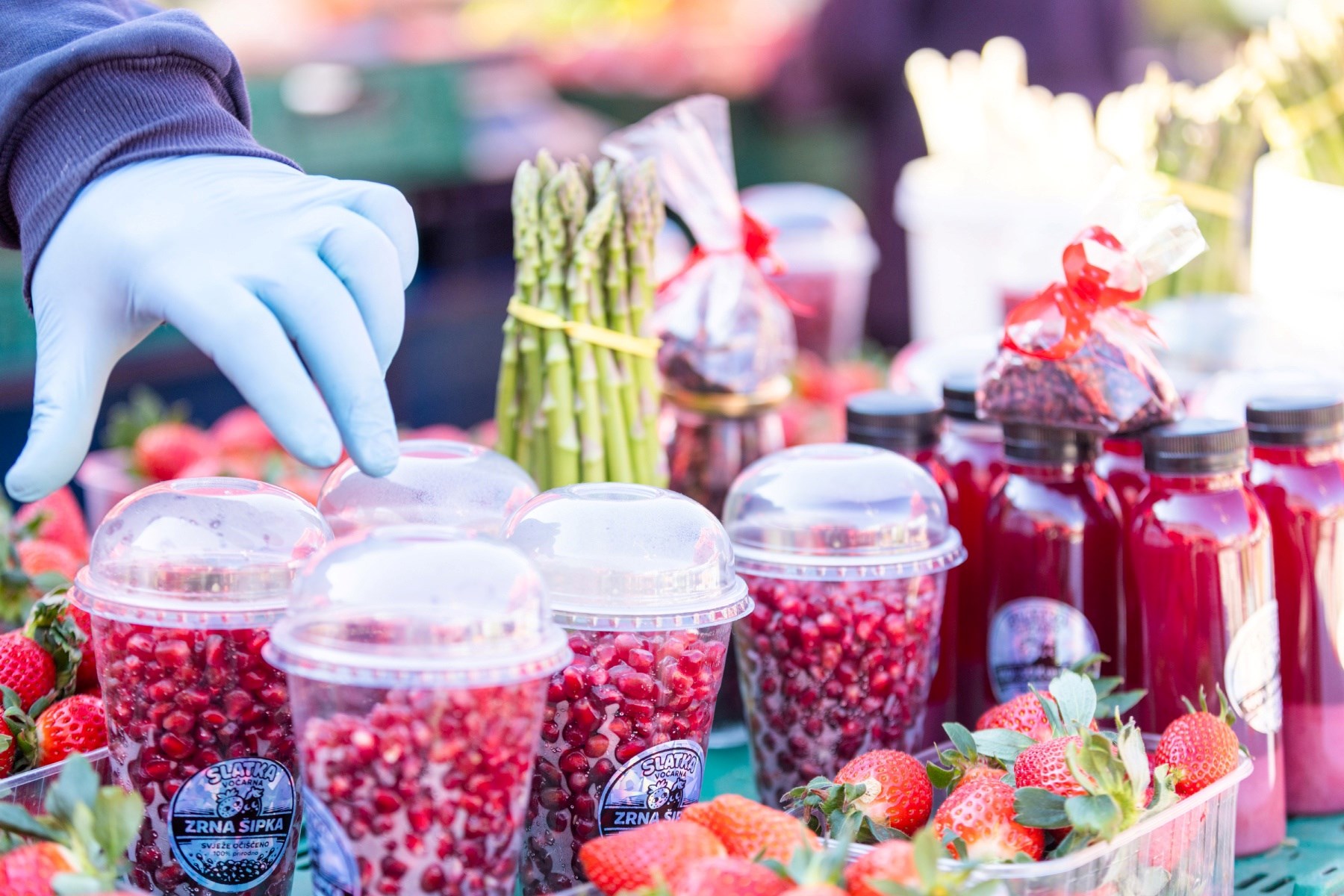 Ogromna razlika u cijeni šparoga u Zagrebu: Na jednoj tržnici 3, na drugoj 10 eura