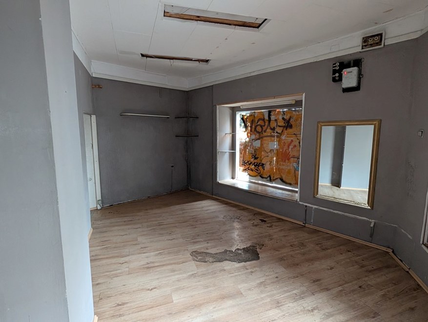 Površina (m2):
28,13
Početna cijena nekretnine:
58.100,00 EUR