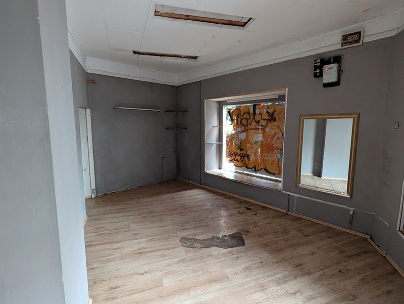Površina (m2):
28,13
Početna cijena nekretnine:
58.100,00 EUR