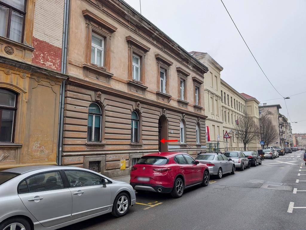 Površina (m2):
13,67
Početna cijena nekretnine:
27.000,00 EUR