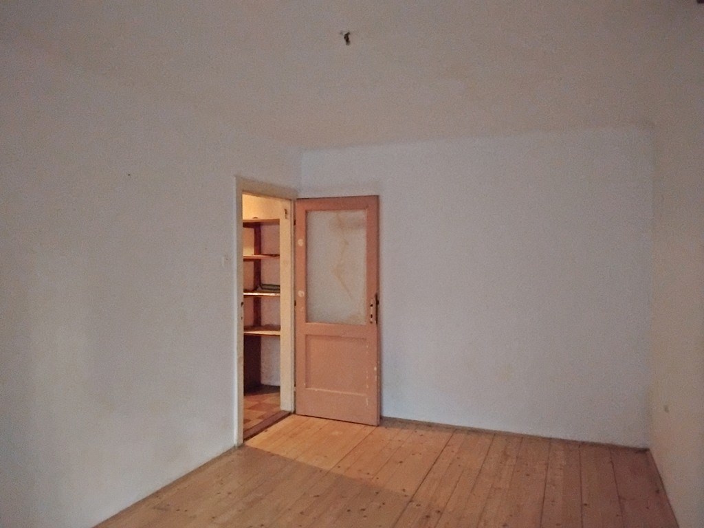 Površina (m2):
31,59
Početna cijena nekretnine:
73.500,00 EUR