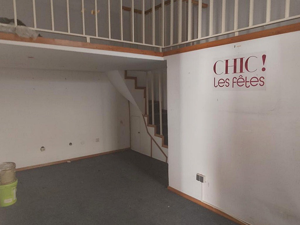 Površina (m2):
192,43
Početna cijena nekretnine:
397.000,00 EUR