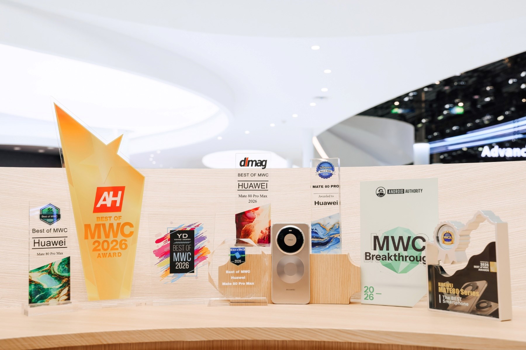 Tableti, satovi i preklopni mobiteli: Huawei predstavio novitete