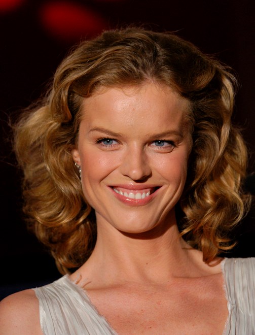 Eva Herzigova 2005.