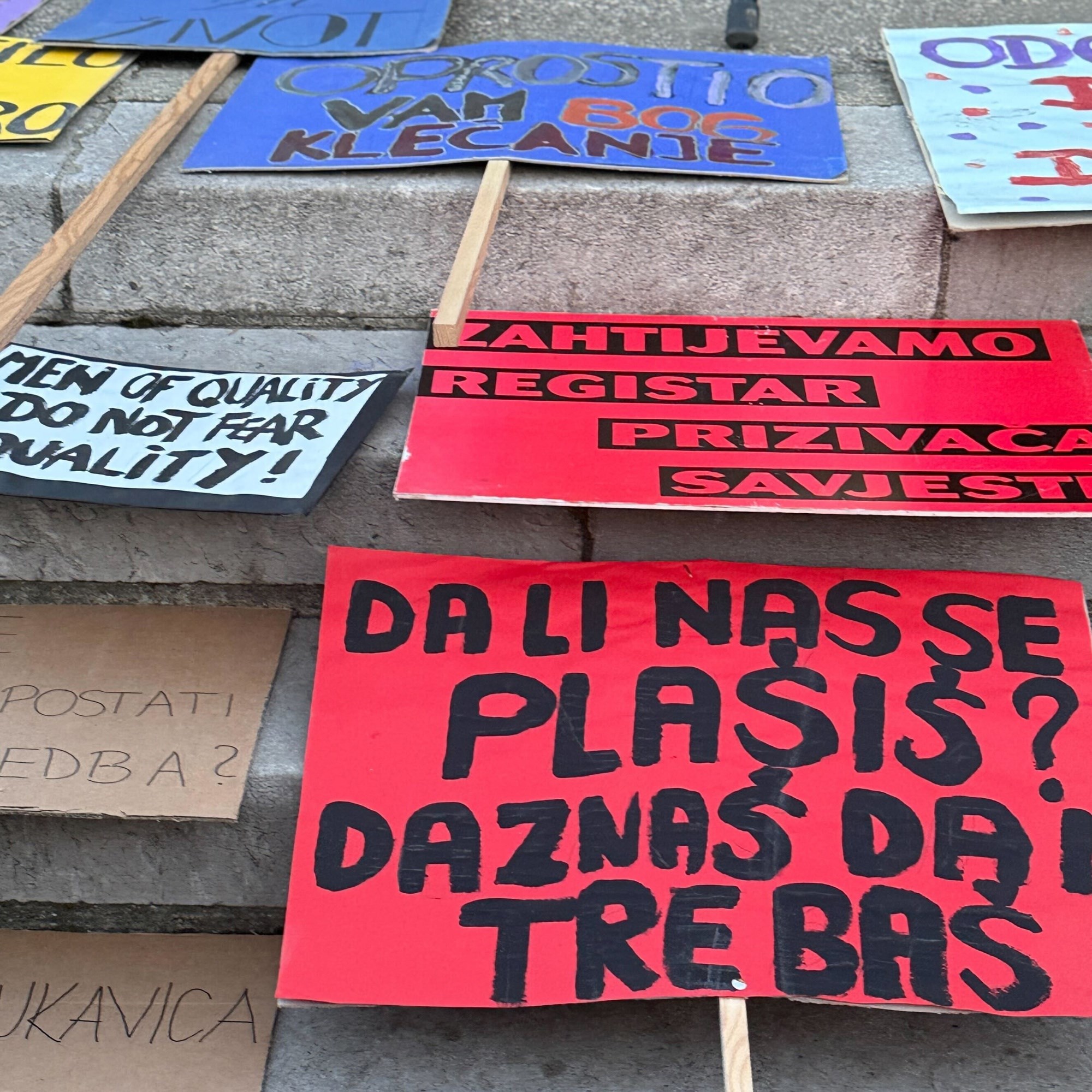 VIDEO I FOTO Koliko još žena mora živjeti u strahu? Tisuće žena marširalo Zagrebom