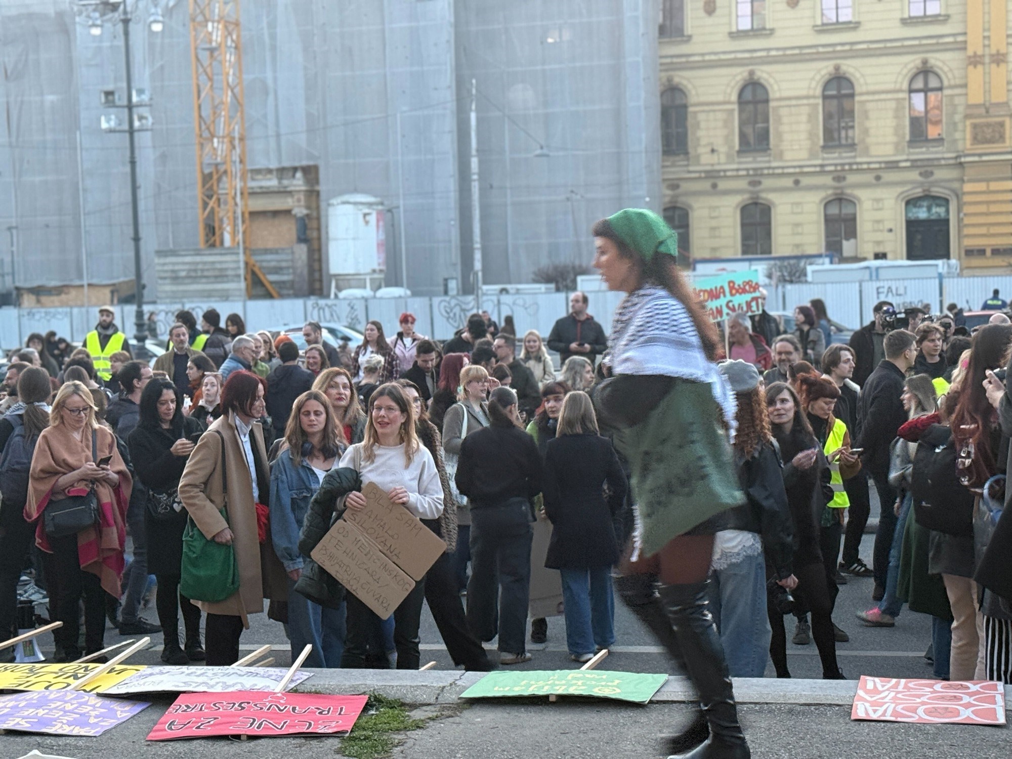 VIDEO I FOTO Koliko još žena mora živjeti u strahu? Tisuće žena marširalo Zagrebom