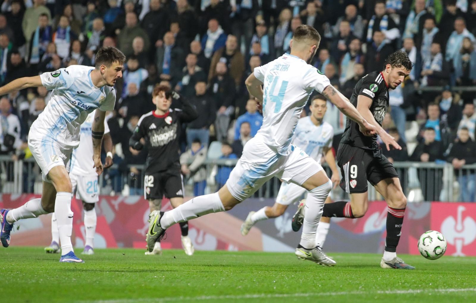 UŽIVO Spektakl na Rujevici. Francuzi rano poveli, Rijeka lovi izjednačenje