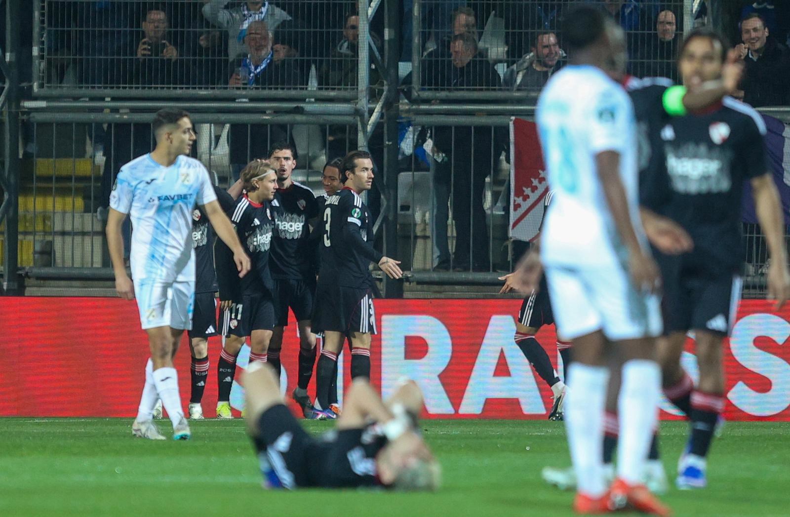 UŽIVO Spektakl na Rujevici. Francuzi rano poveli, Rijeka lovi izjednačenje