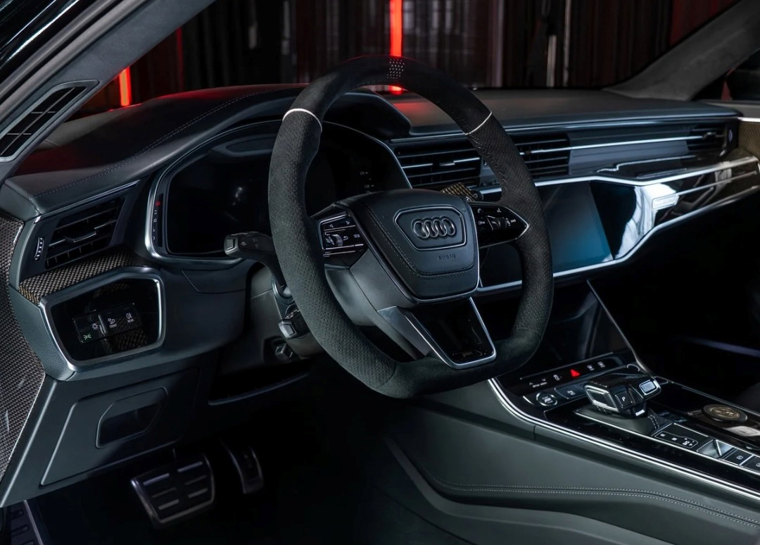 FOTO Abt slavi 130 godina s najluđim RS6: 800 KS i karbon u zlatu