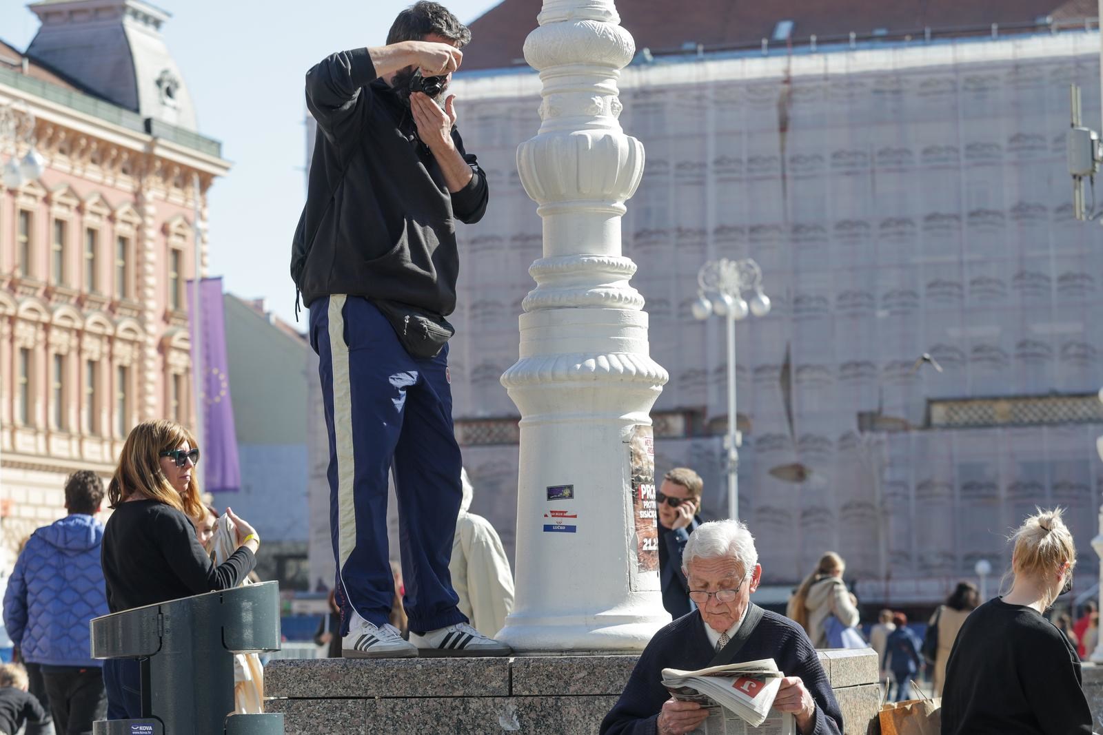 FOTO Pogledajte gužvu u Zagrebu, svi su iskoristili toplu i sunčanu subotu 🌞